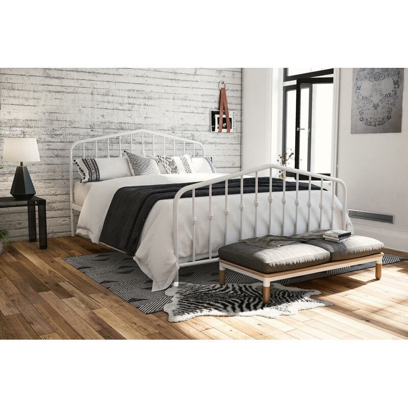 Bushwick platform bed