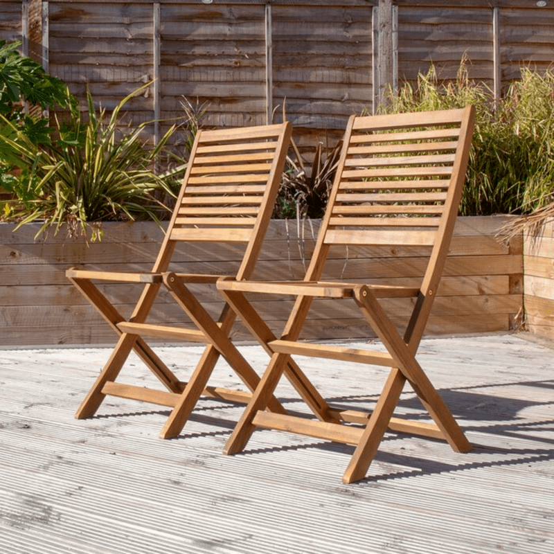 Lia Wooden Folding Garden Chair (Set of 2)